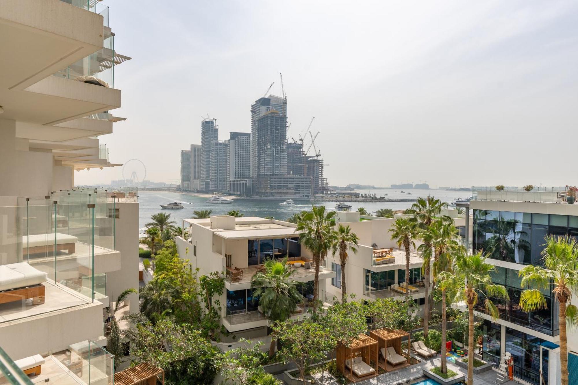 Five Palm Jumeirah Residences - Mint Stay Дубай Экстерьер фото