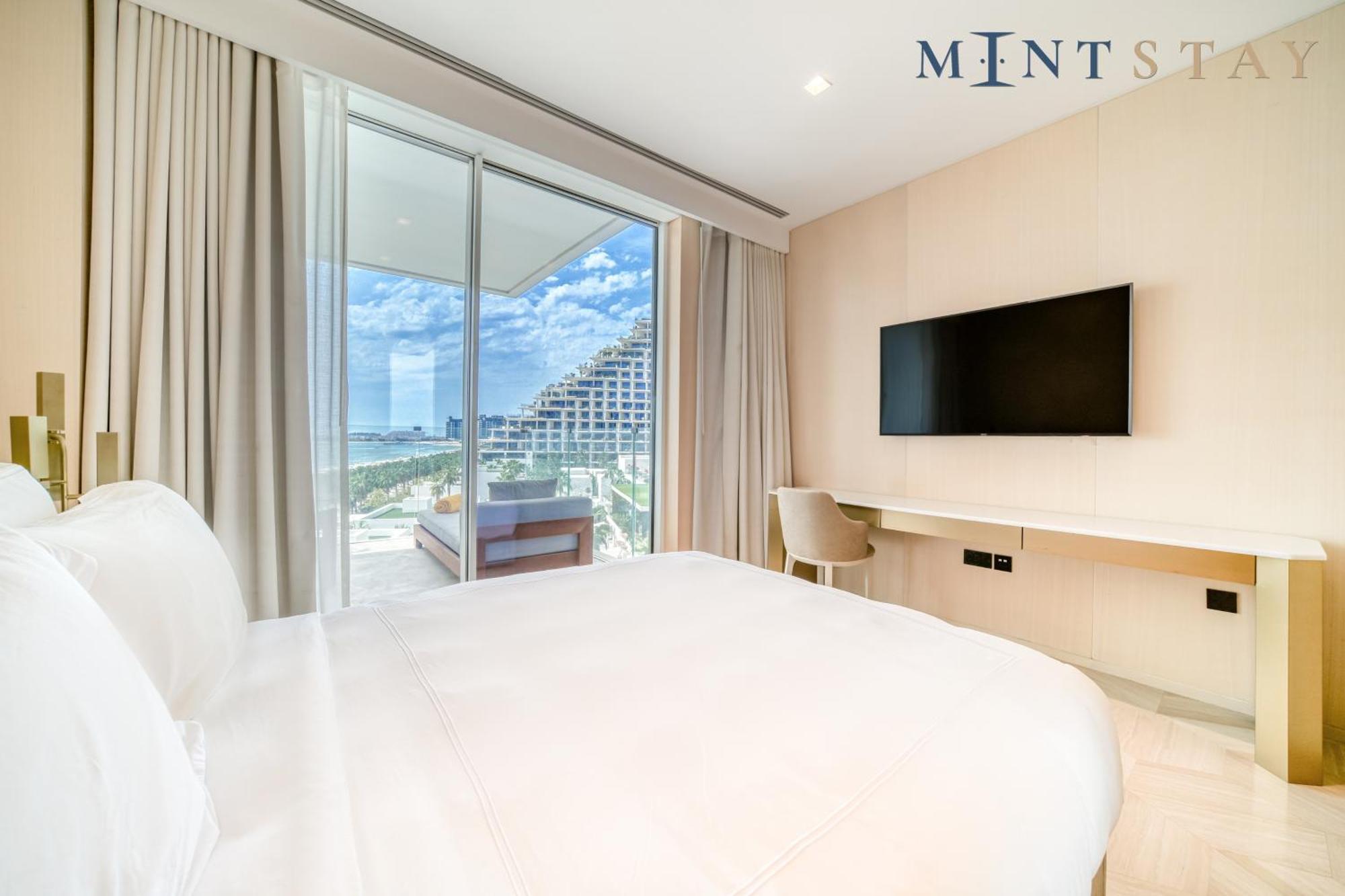Five Palm Jumeirah Residences - Mint Stay Дубай Экстерьер фото